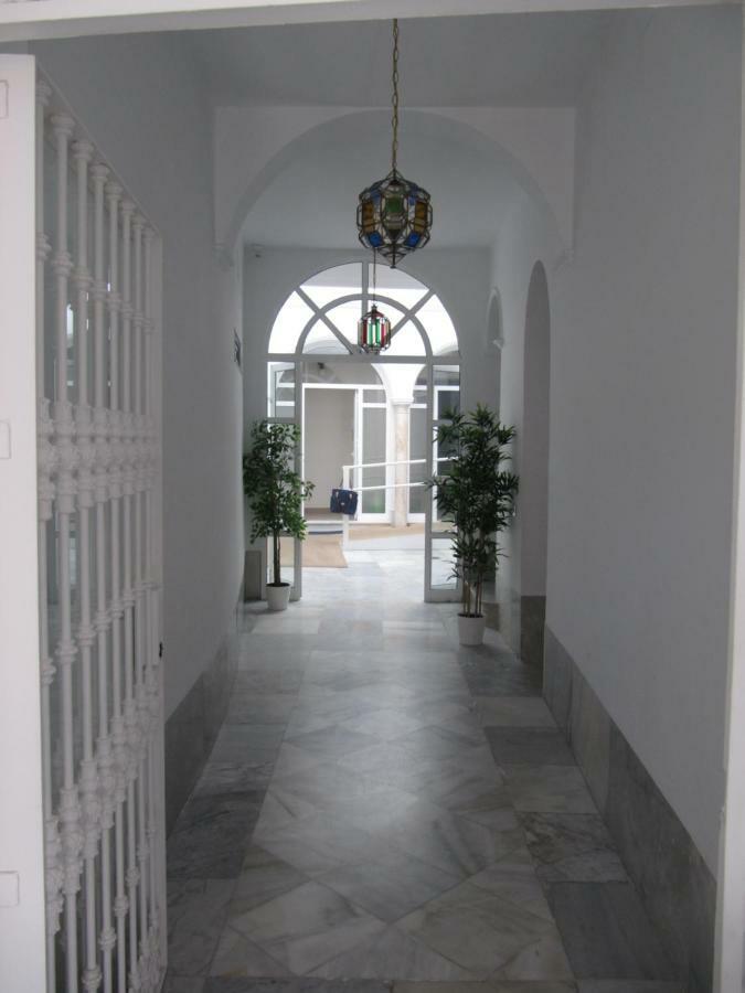 Life Apartments Guadalete 赫雷斯 外观 照片