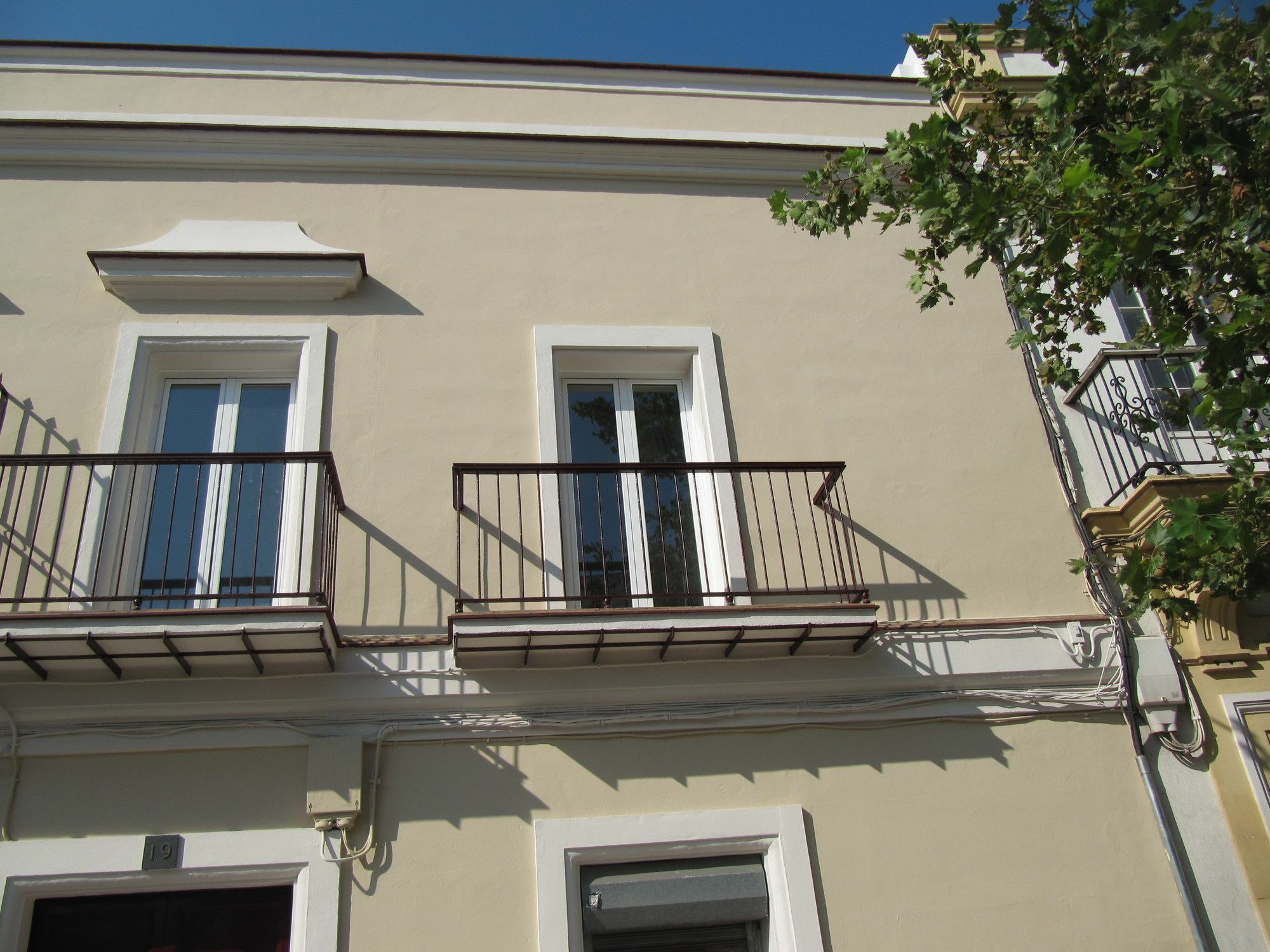 Life Apartments Guadalete 赫雷斯 外观 照片